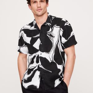 Standard-Fit Linen Resort Shirt