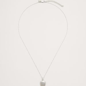 Minimalist Pendant Necklace